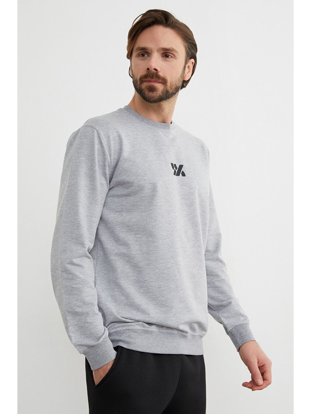 Gri Kabartma Baskılı Bisiklet Yaka Sweatshirt-1