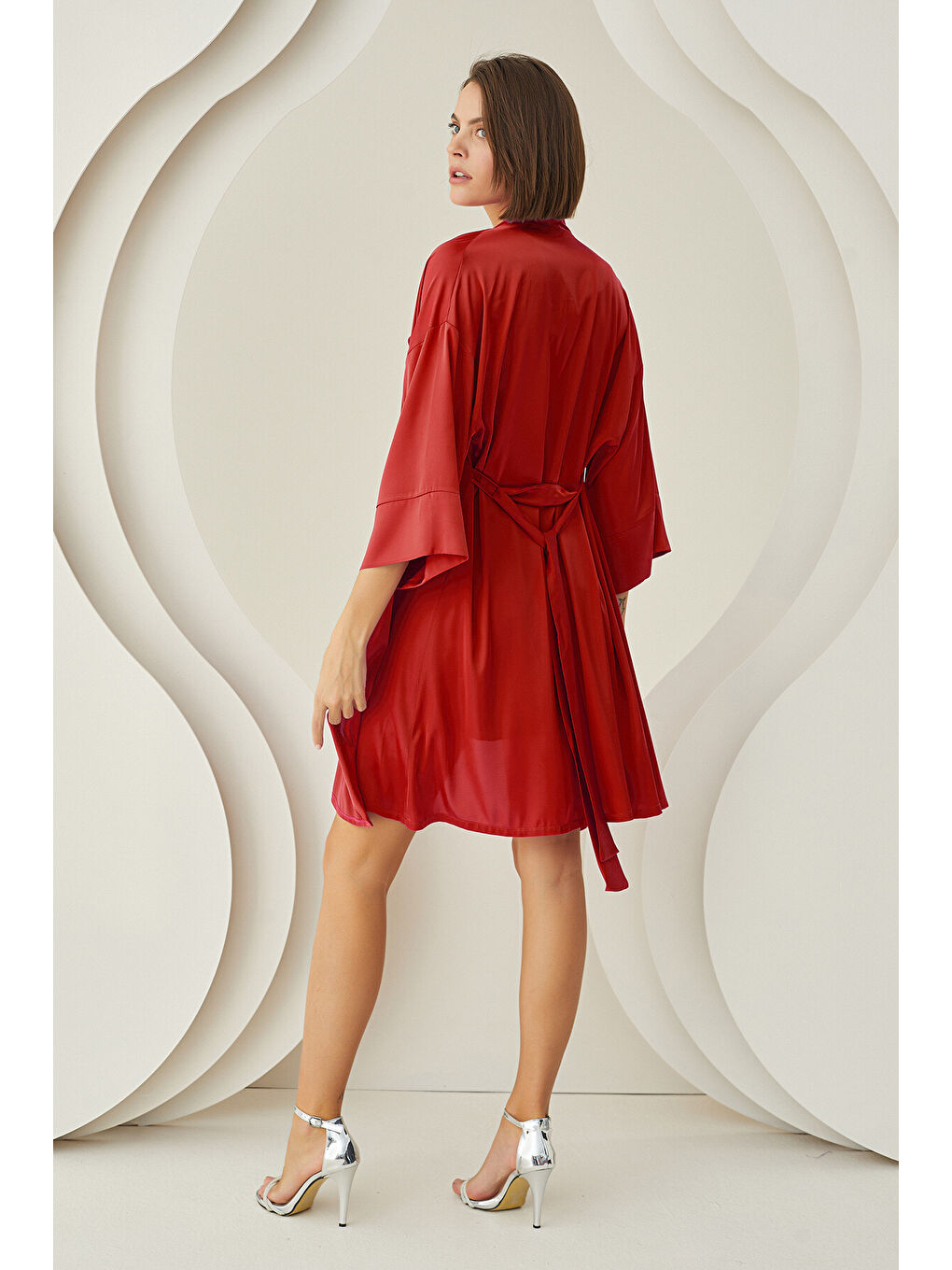 Bordo Silky Kısa Kuşaklı Tek Sabahlık-2