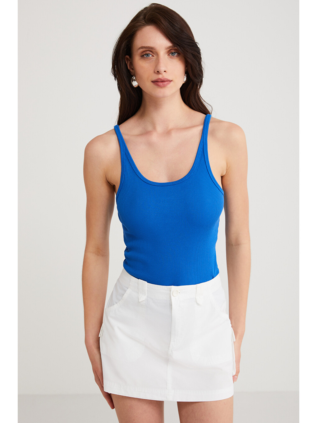 Lızeth Kadın Slim Fit Dar Kesim Oyuk Yaka İnce Askılı Basic Mavi Atlet-3