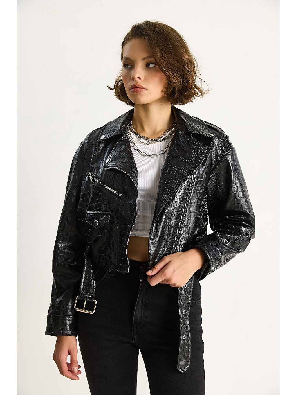 Siyah Kadın Kemerli Krokodil Crop Suni Deri Ceket-1