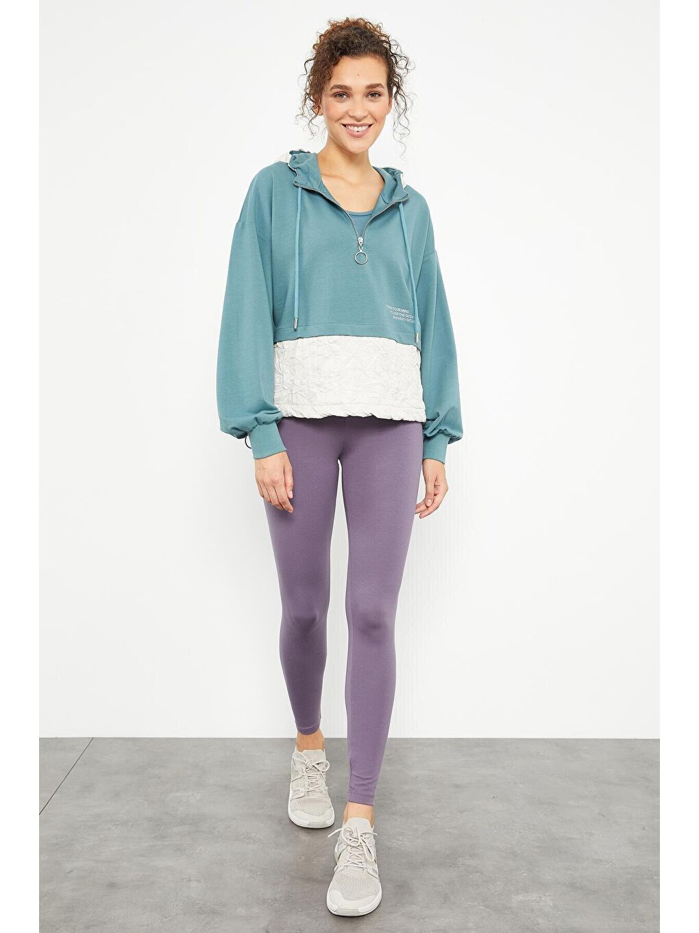 Mint Yeşili Balon Kol Paraşüt Kumaş Detaylı Kadın Oversize Sweatshirt - 97167-1