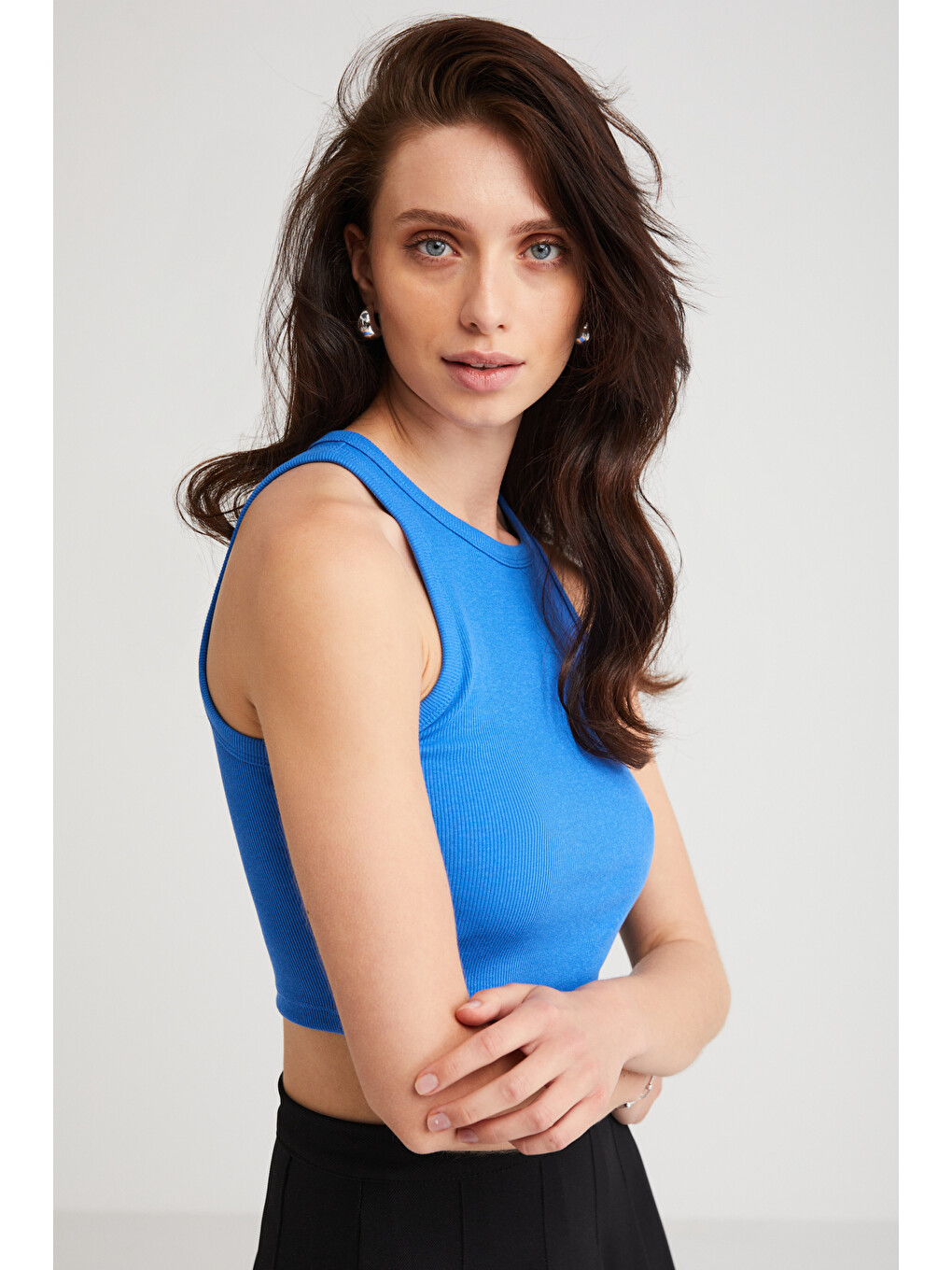 Joyce Kadın Slim Fit Dar Kalıp Sıfır Kol Bisiklet Yaka Örme Crop Mavi Atlet-4