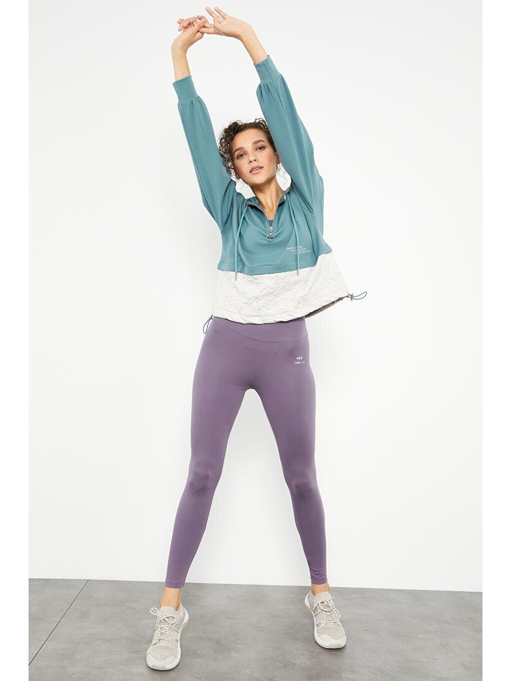 Mint Yeşili Balon Kol Paraşüt Kumaş Detaylı Kadın Oversize Sweatshirt - 97167-3