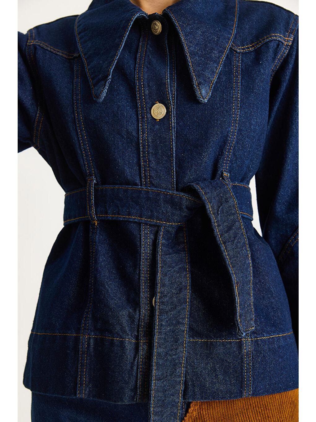 Lacivert Kadın Sivri Yaka Kuşaklı Dikiş Detaylı Denim Ceket-5
