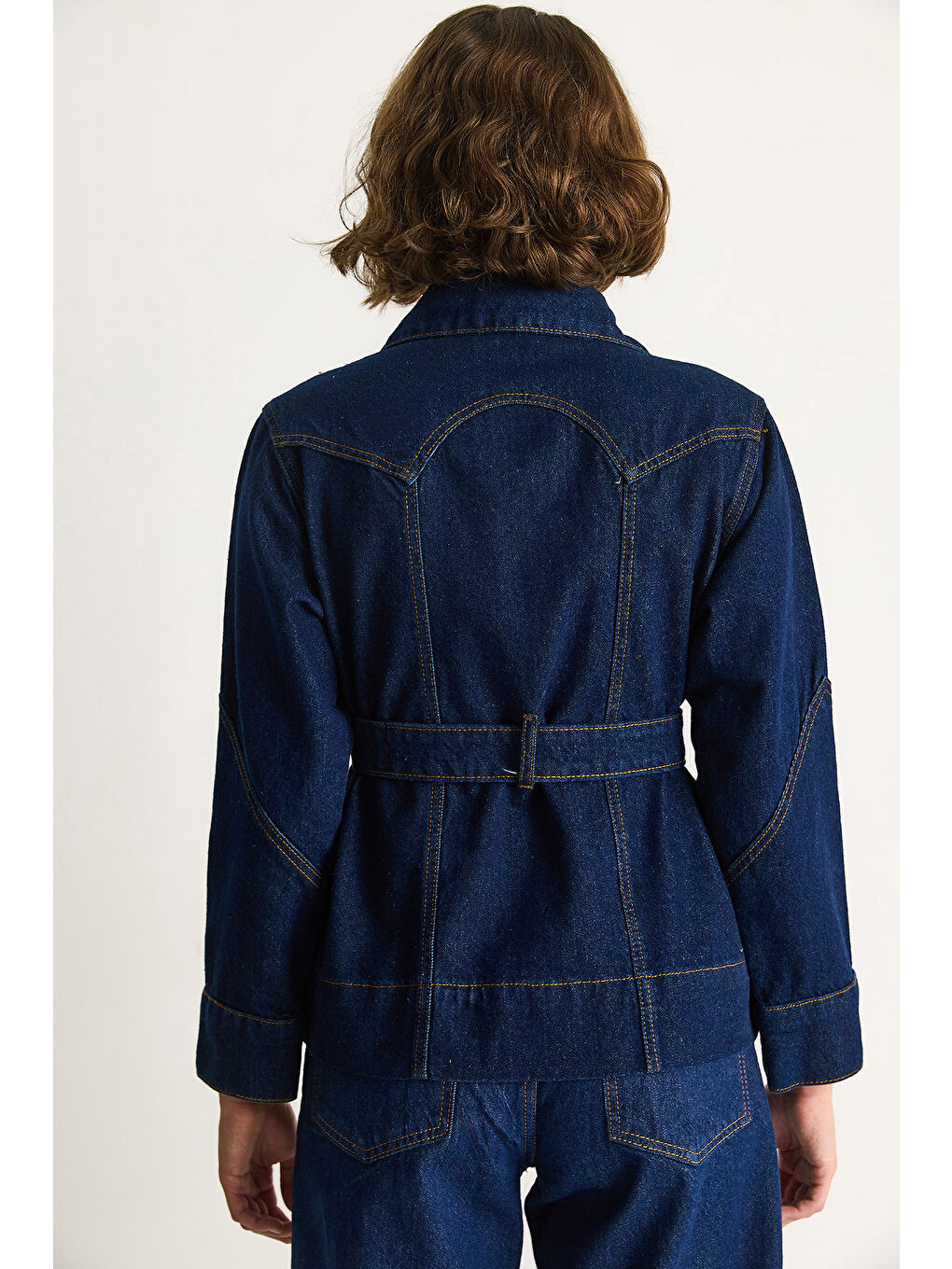 Lacivert Kadın Sivri Yaka Kuşaklı Dikiş Detaylı Denim Ceket-6