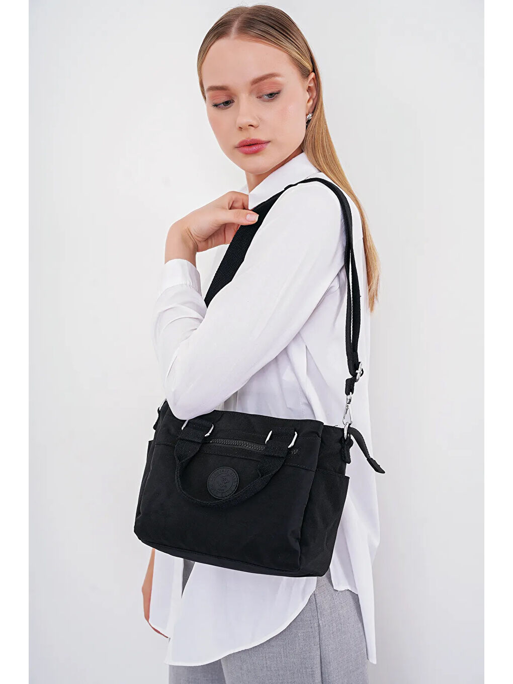 Siyah Kadın Omuz Çantası BHPC6007-4