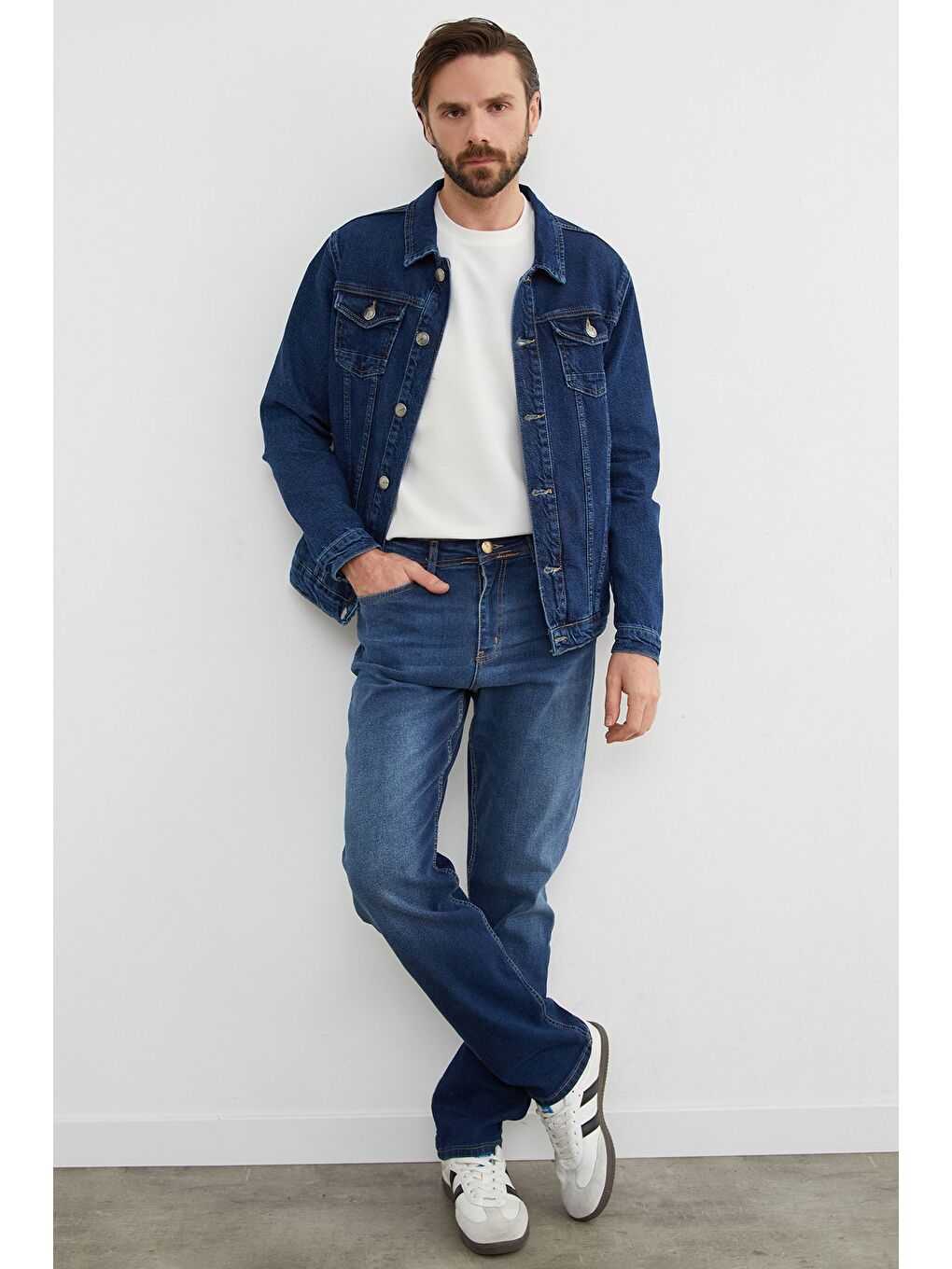 Mavi Düğmeli Cepli Jean Ceket-4