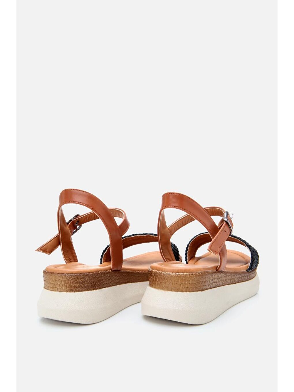 Kadın Siyah Hasır Detaylı Comfort Düz Sandalet-5