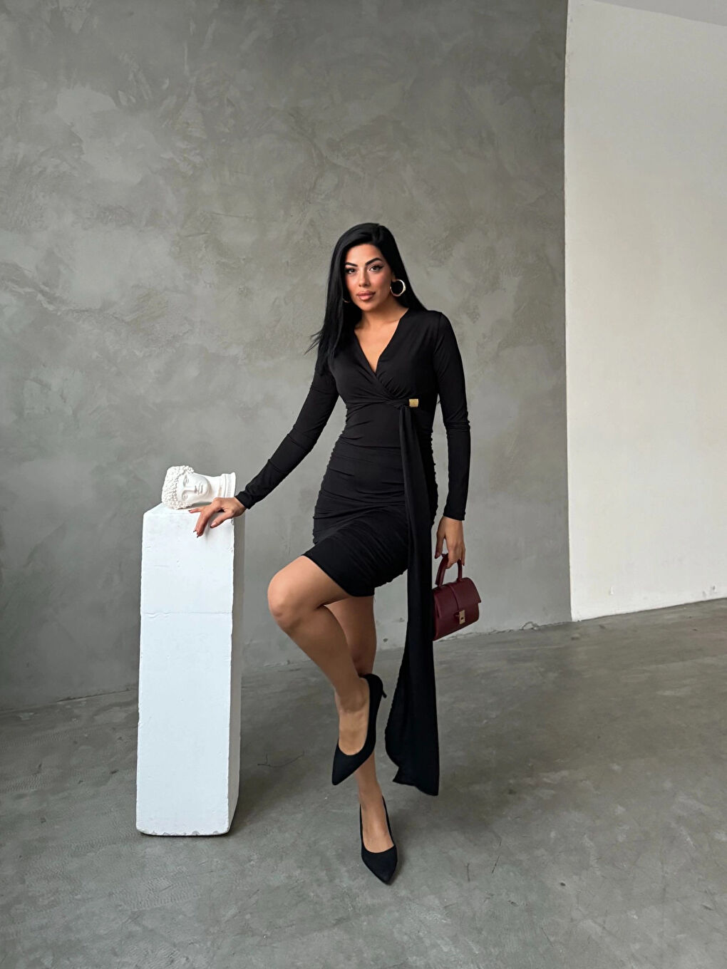 Kadın Siyah Mavi V Yaka Toka Ve Büzgü Detaylı Elbise HZL25W-FRY122611-2