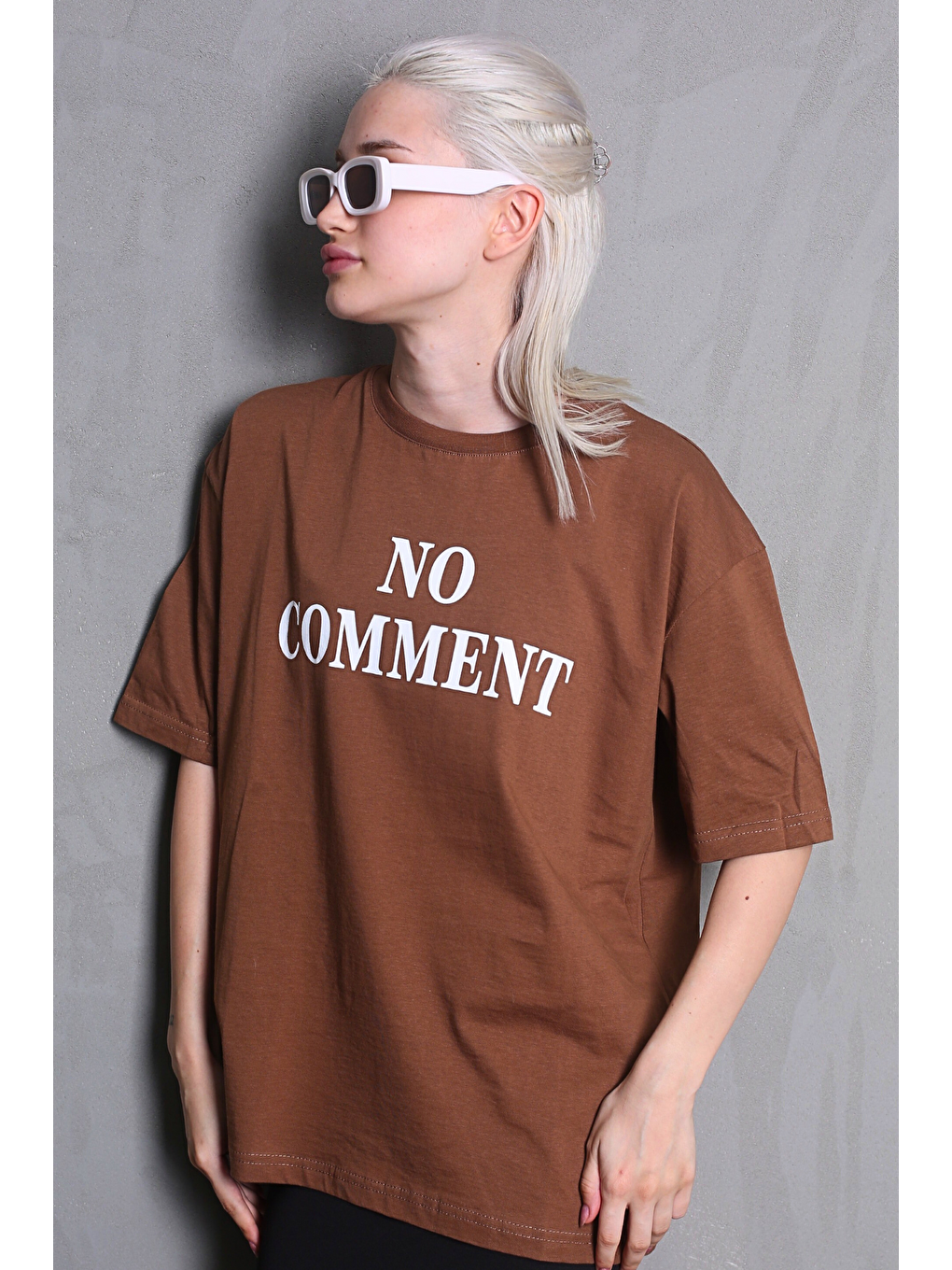 Kahverengi Acı Kahve Baskılı Bisiklet Yaka Kadın Tişört Mg1763-4