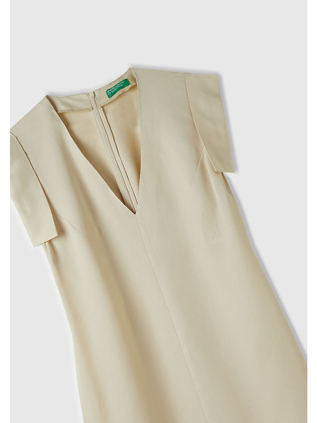 Kadın Bej %100 Liyosel Beli Daralan Yandan Fermuarlı V Yaka Elbise-1