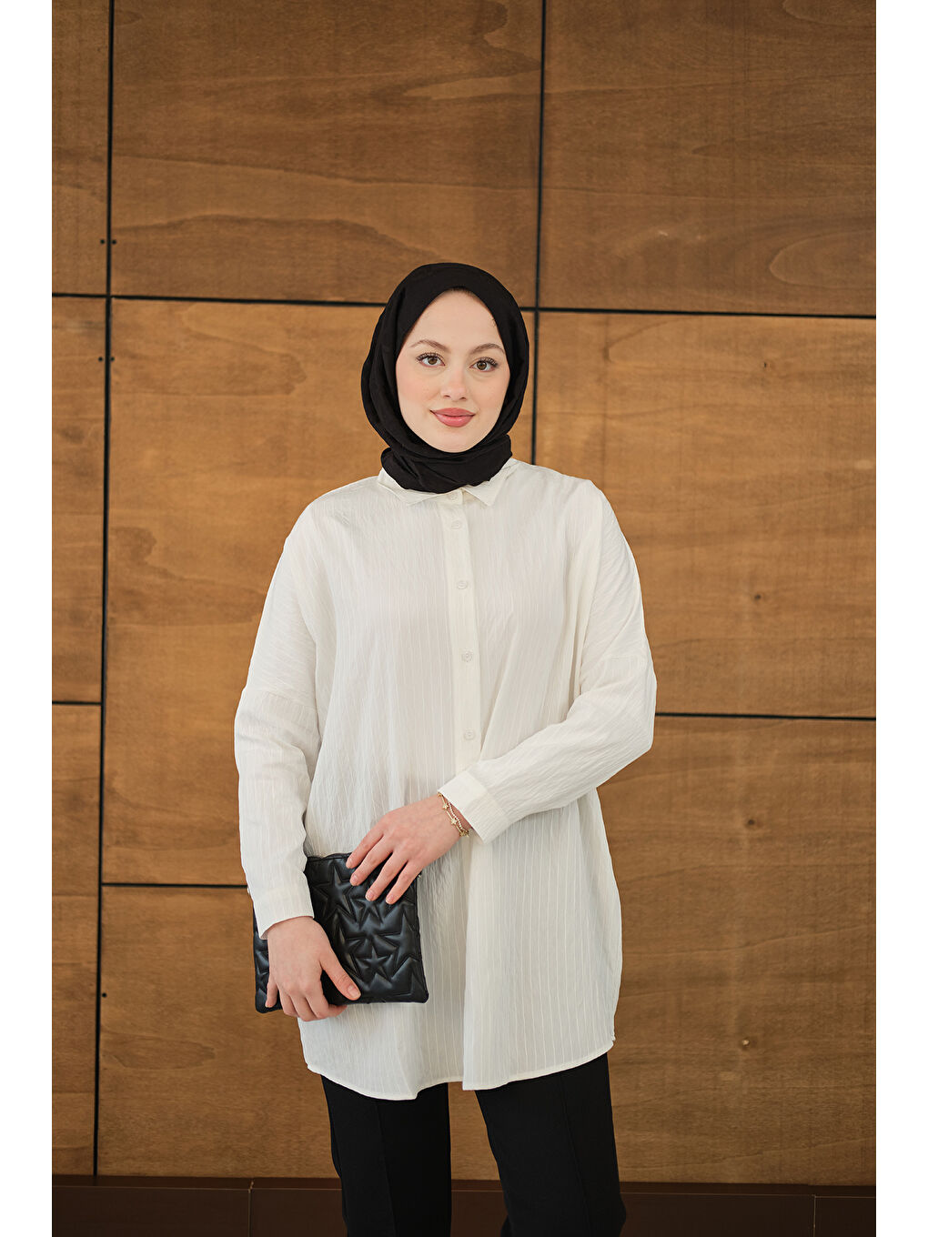 Kadın Kendinden Desenli Mila Gömlek Beyaz-2