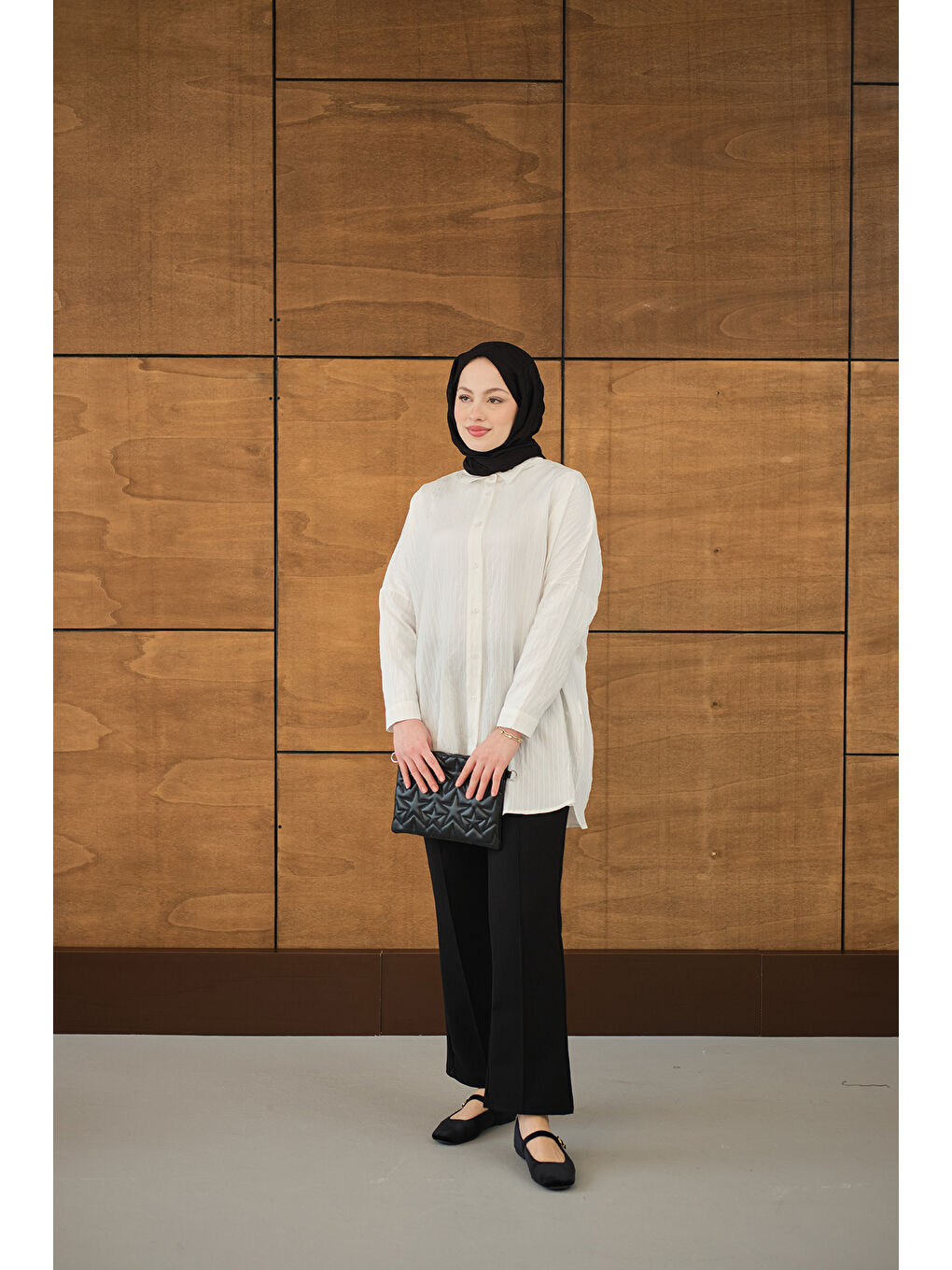 Kadın Kendinden Desenli Mila Gömlek Beyaz-3