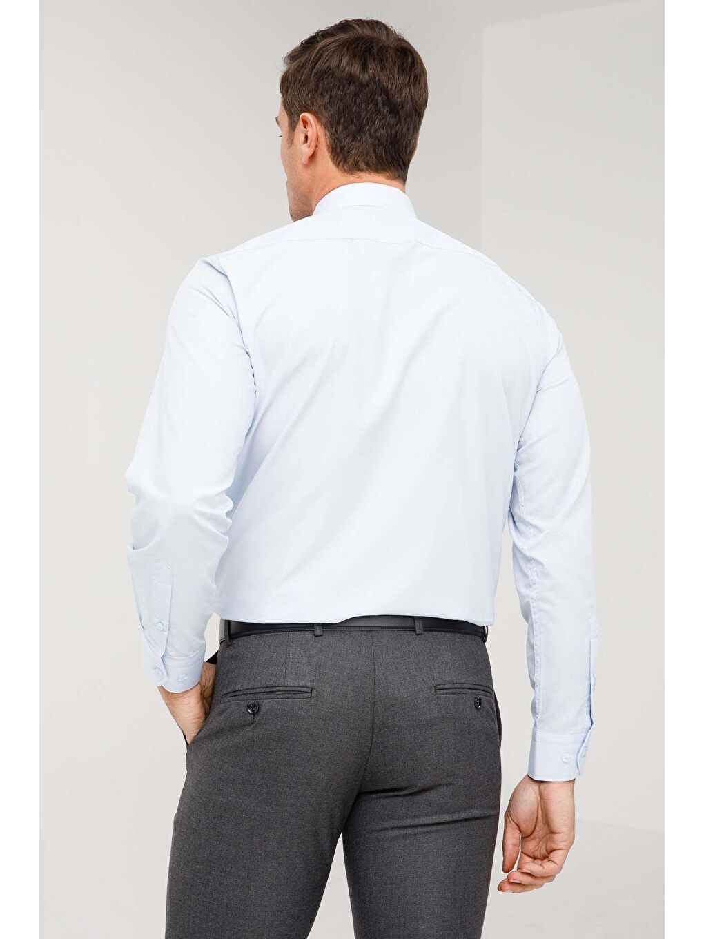 Açık Mavi Regular Fit Rahat Kalıp Klasik Yaka Düz Uzun Kollu Cepli Kolay Ütülenir Gömlek-5