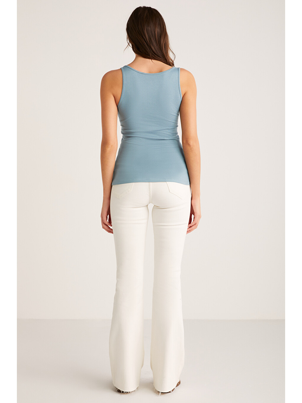 Jayla Kadın Pamuklu Slim Fit Dar Kesim Kalın Askılı Oyuk Yaka Örme Mint Yeşil Atlet-4