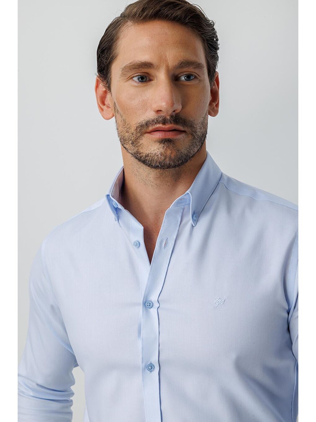 Mavi Slim Fit Dar Kalıp Klasik Yaka Düz Uzun Kollu Cepsiz %100 Pamuk Non Iron Ütü İstemeyen Gömlek-3