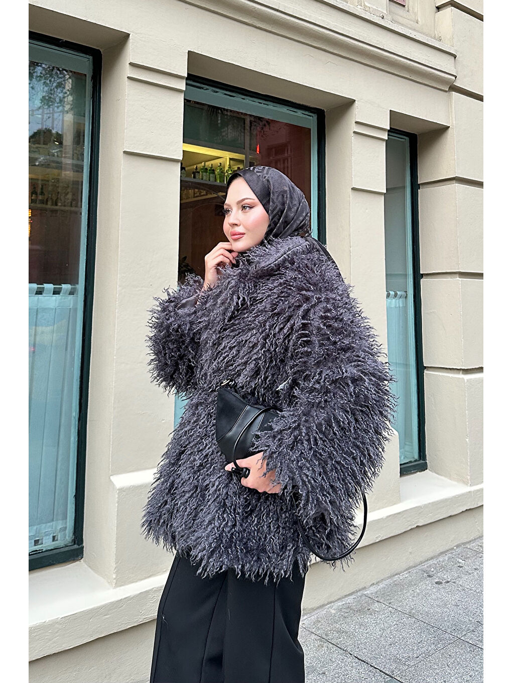 Kadın Kemer Detay Kısa Kürk Kaban Antrasit-3