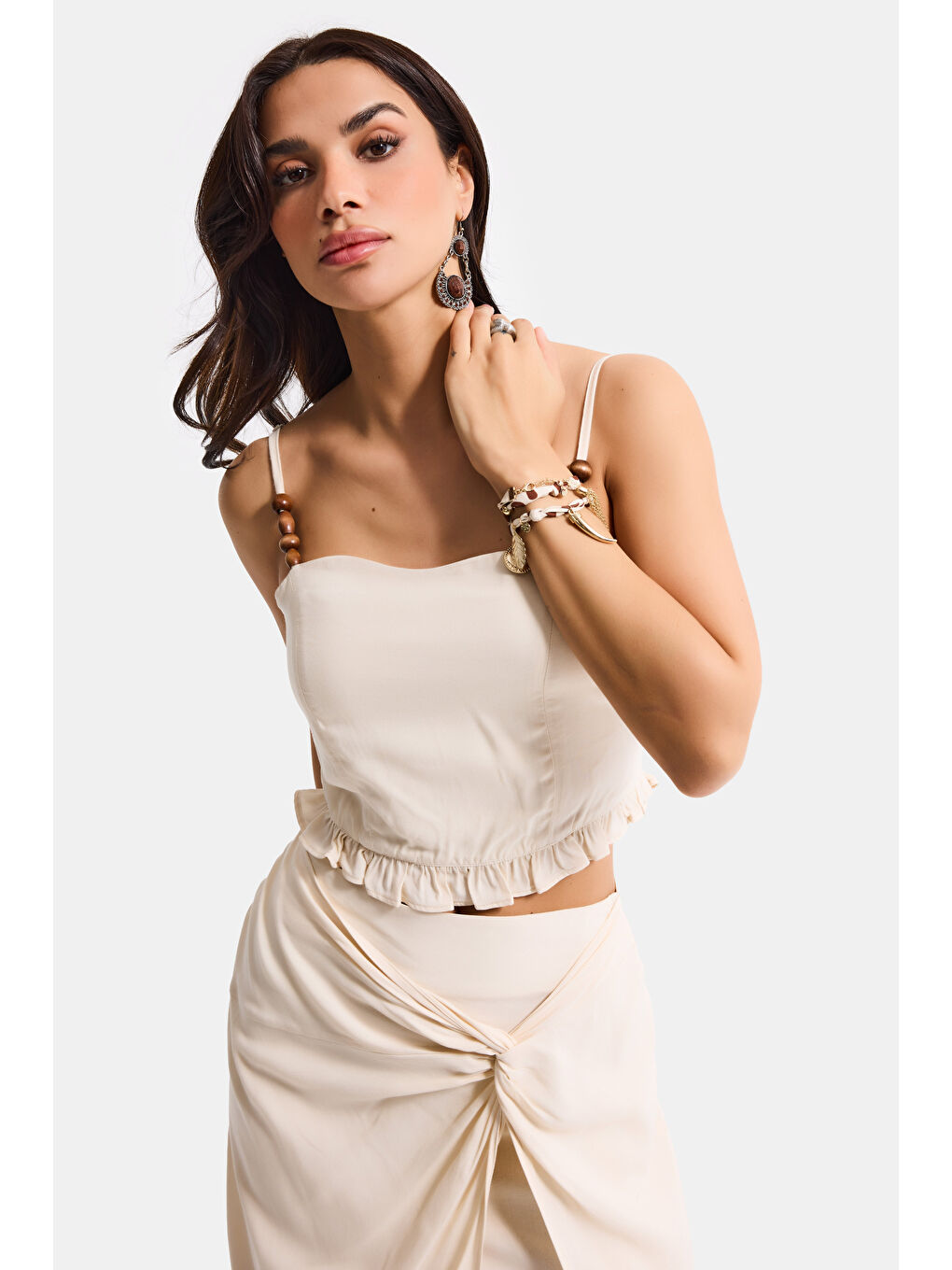 Kadın Bej s6-57 Crop Aksesuar Askılı Poliviskon Bluz-1