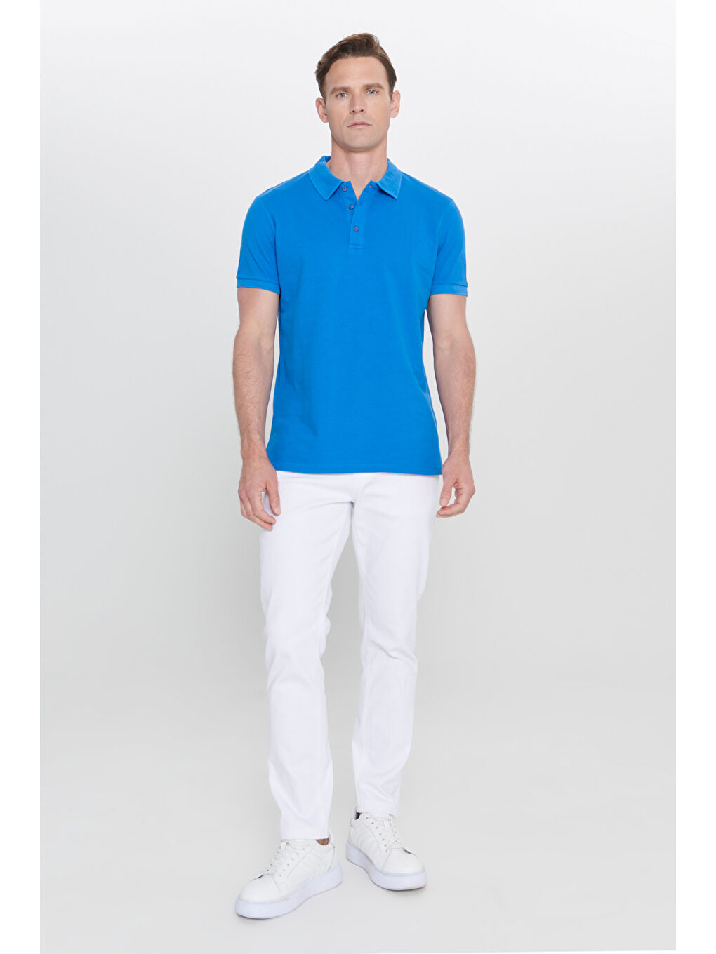 Erkek Royal Mavi Slim Fit Dar Kesim Polo Yaka %100 Pamuk Kısa Kollu Tişört-8