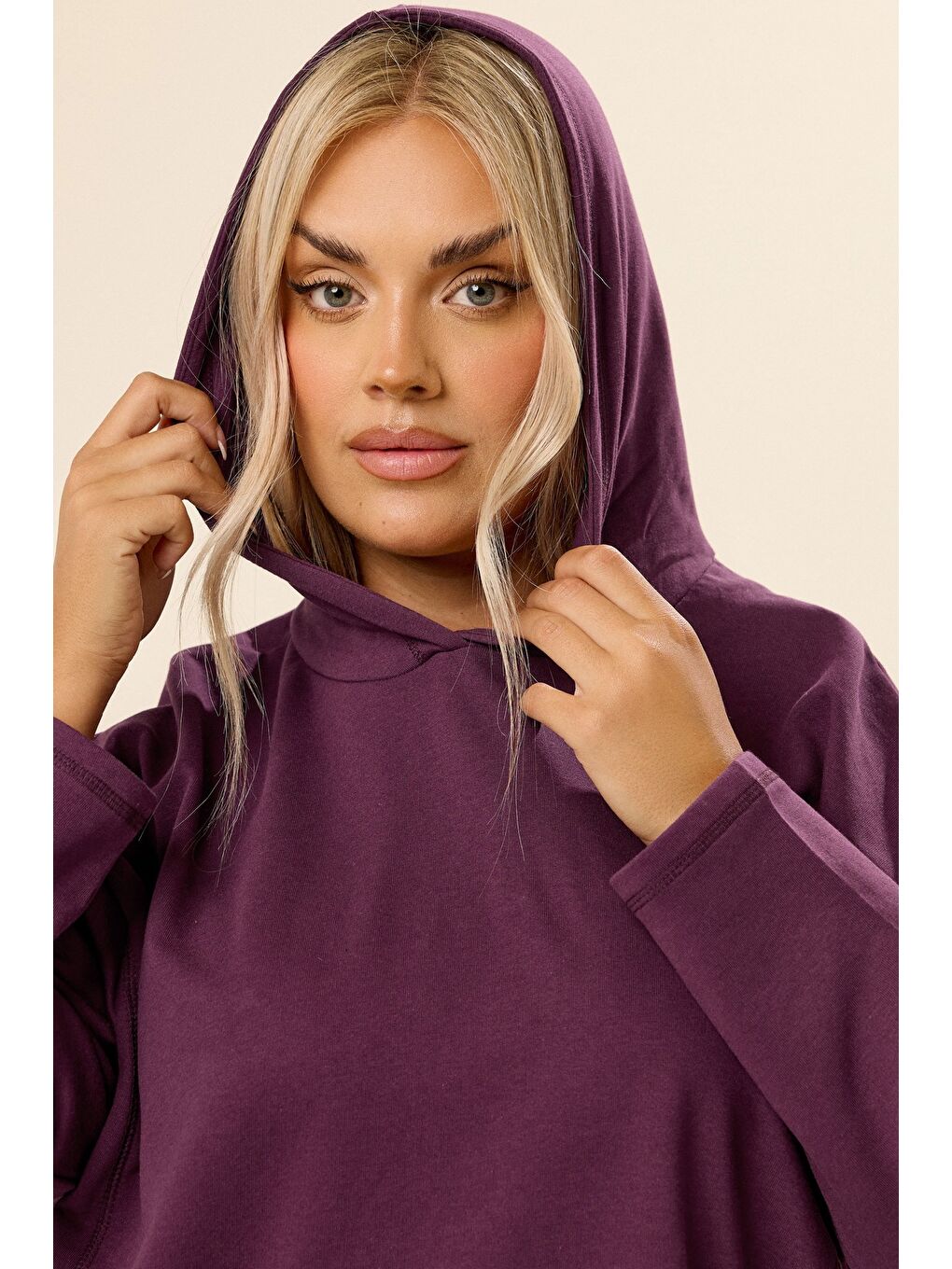 Mor Büyük Beden Kapüşonlu Uzun Kollu Sweatshirt 304288-3