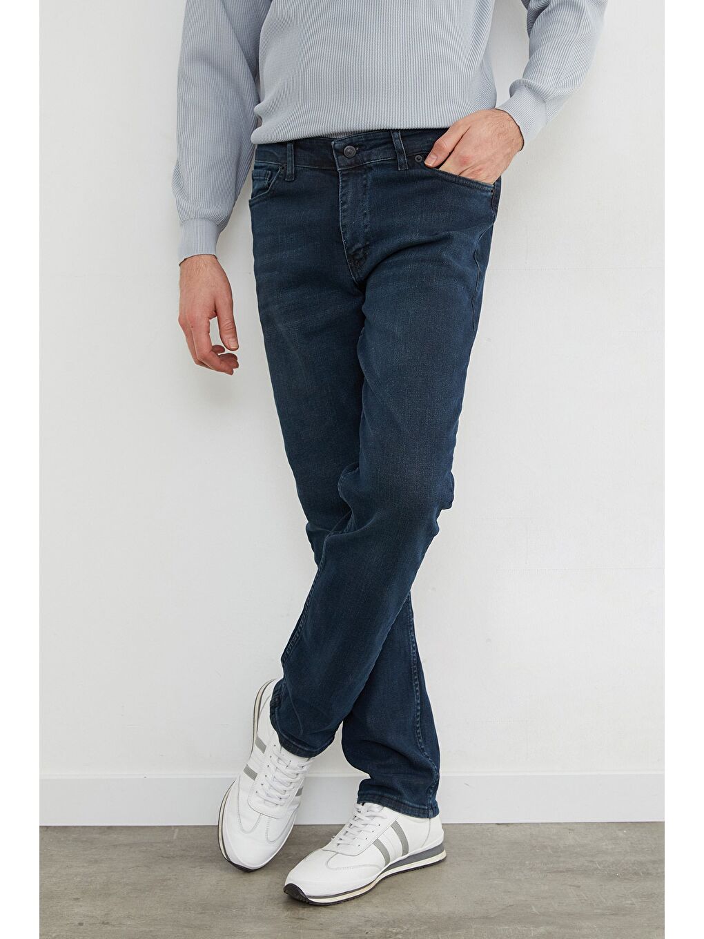 Mavi Fermuarlı Straight Jean Pantolon-1