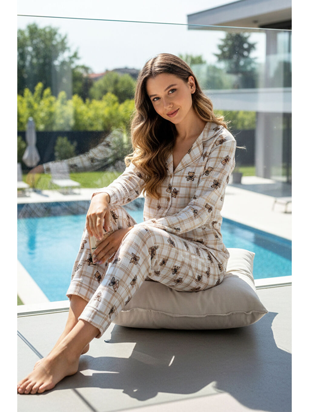 Kadın Ayıcık Desen Önü Düğmeli Suprem Pijama Takımı 0322 Beyaz03