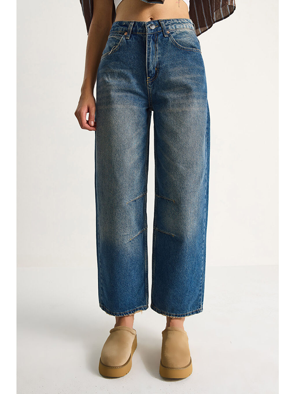 Mavi Kadın Baggy Fit Yüksek Bel Düz Paça Denim Pantolon-4