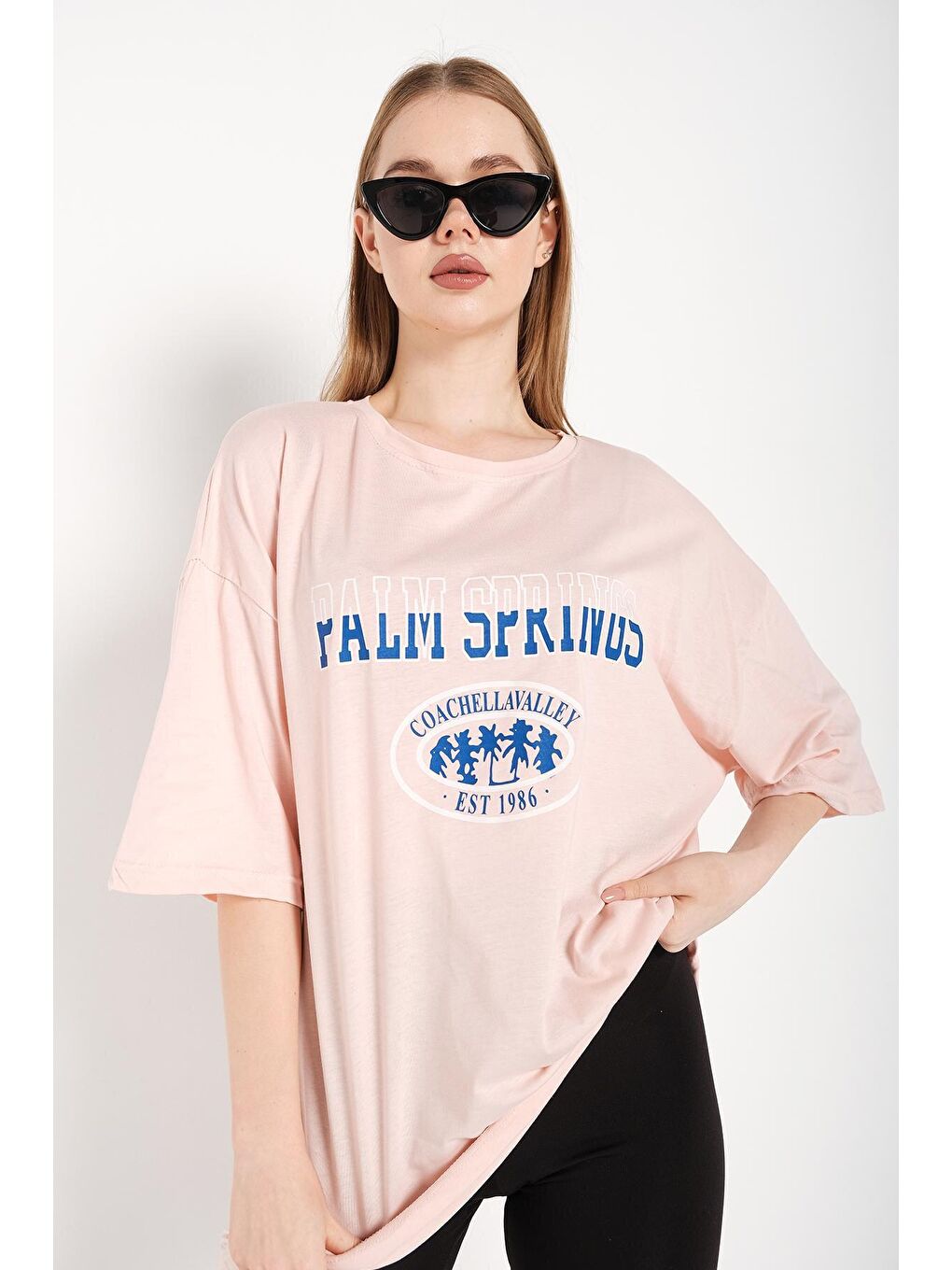 Trendseninle Pembe Kadın Palm Springs Pudra Pembe Baskılı Oversize Tişört - 2