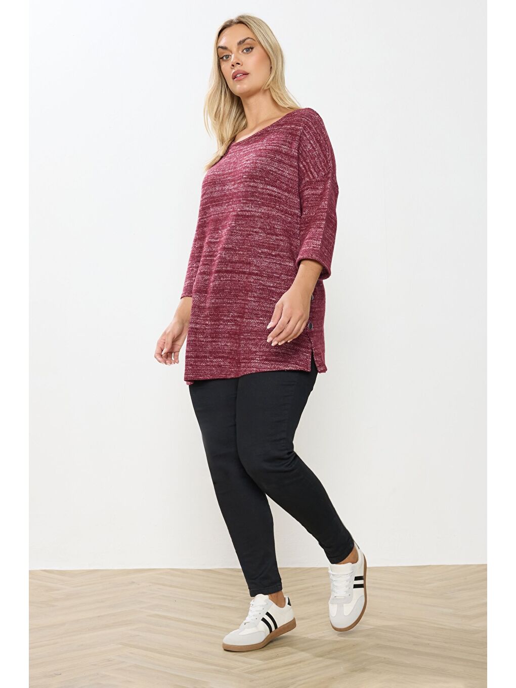 Mor Büyük Beden Bisiklet Yaka Yarım Kol Düğme Detaylı Sweatshirt 304438