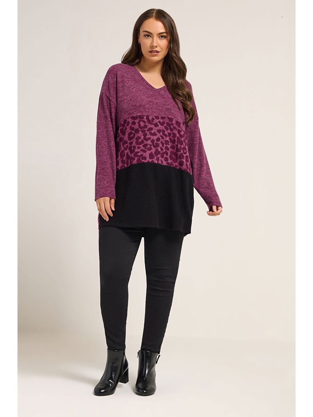 Mor Büyük Beden V Yaka Uzun Kollu Pelüş Sweatshirt 285053