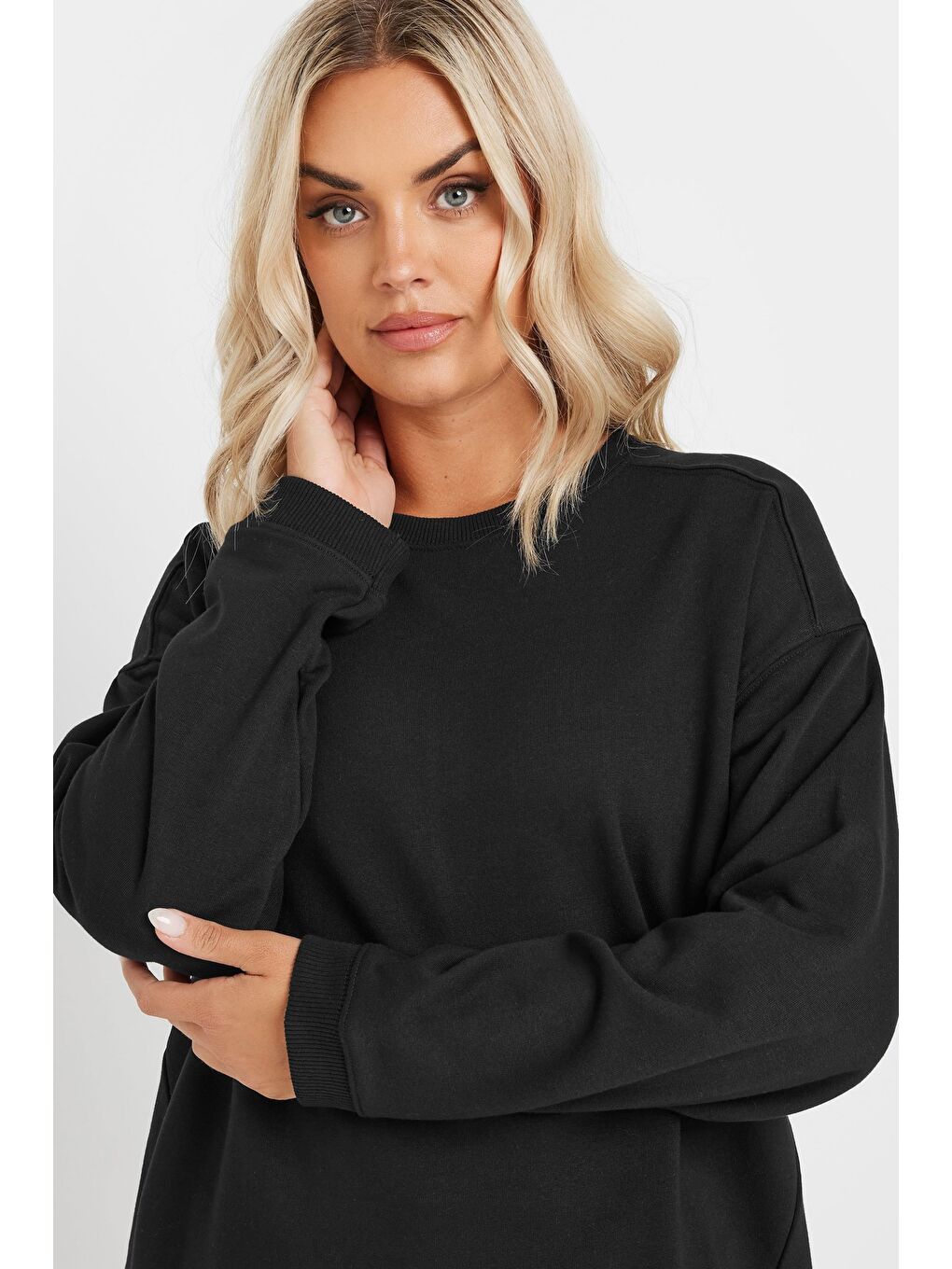 Siyah Büyük Beden Bisiklet Yaka Uzun Kollu Basic Sweatshirt 303747-3