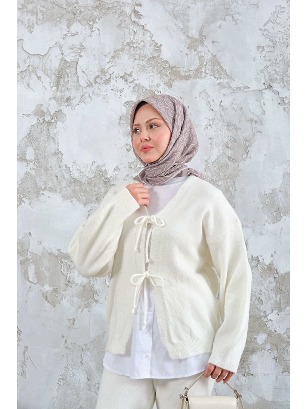 Kadın Ön Bağlamalı Triko Takım Bej-1