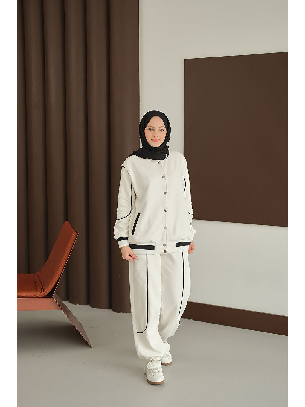 Kadın Şerit Detay Takım Beyaz-3
