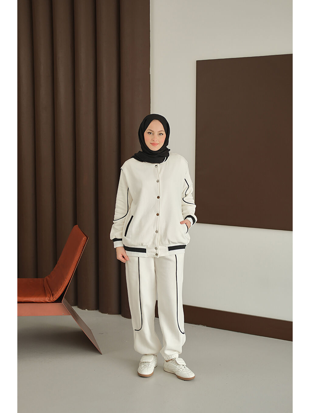Kadın Şerit Detay Takım Beyaz-4