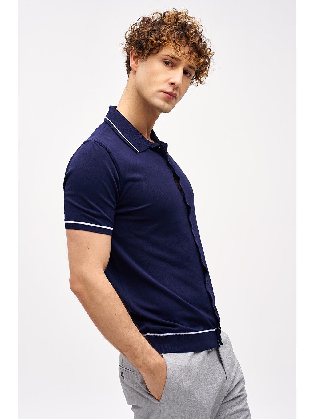 Lacivert Slim Fit Dar Kalıp Düğmeli Polo Yaka Desenli Kısa Kollu Triko Tişört-1