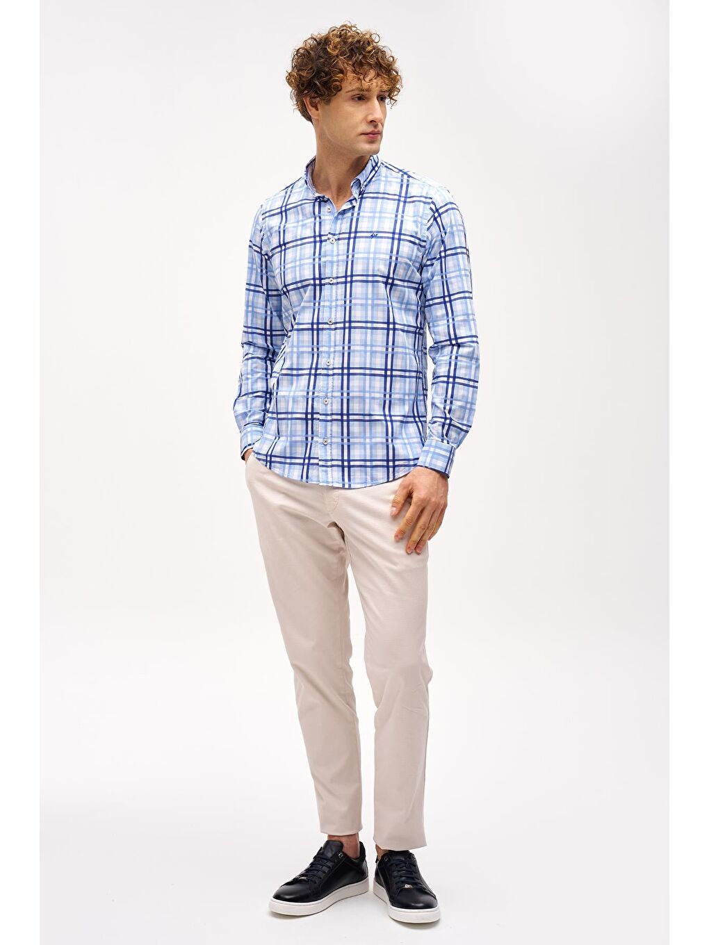 Mavi Dynamic Fit Düğmeli Yaka Ekose Uzun Kollu Cepsiz %100 Pamuk Gömlek-4