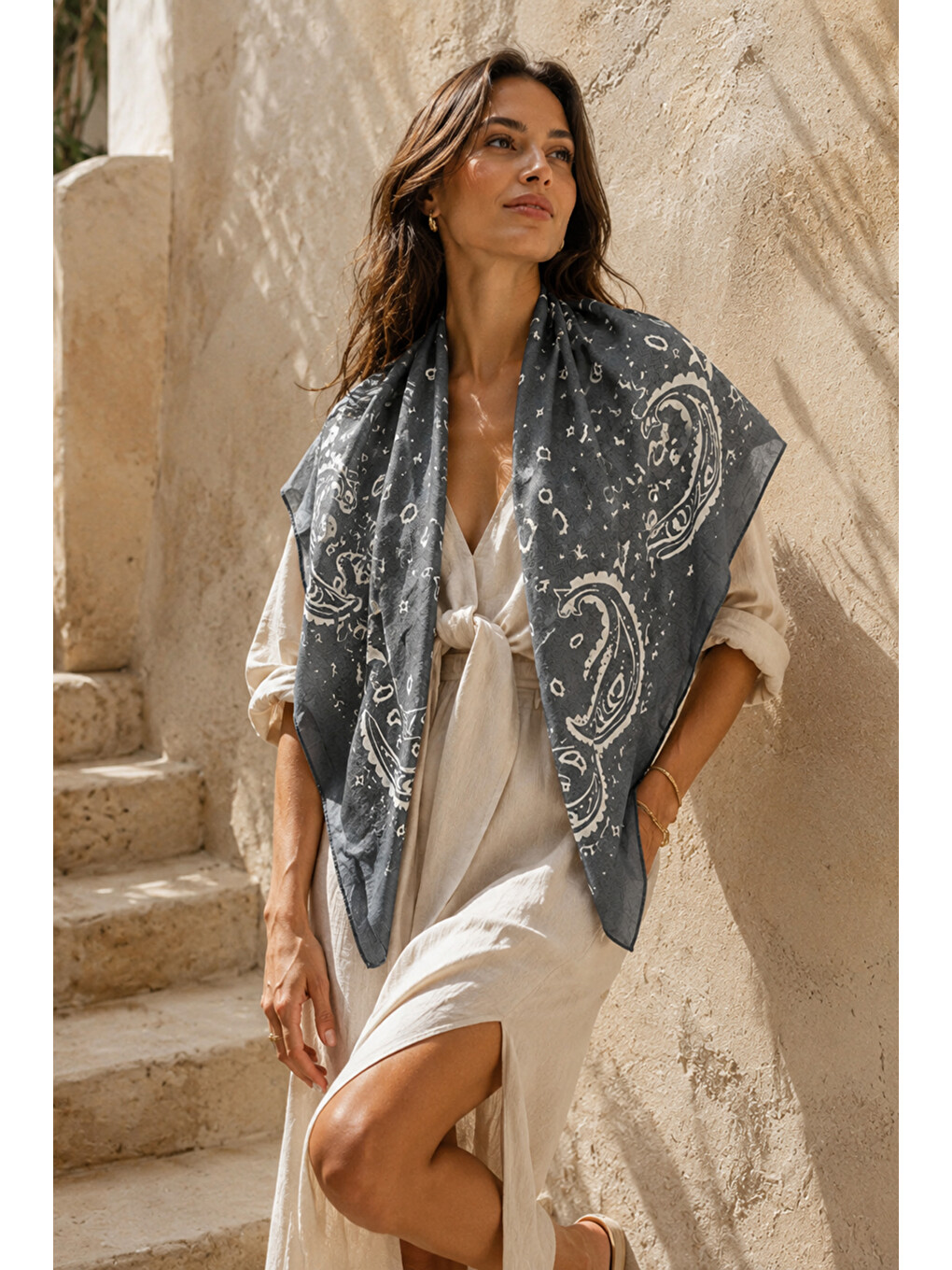Kadın Pamuklu Kutjen 90x90 cm Fular Şal 4000 Antrasit