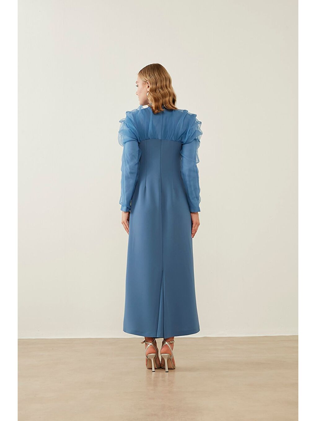 Mavi Organze Fırfırlı Saks Elbise-3