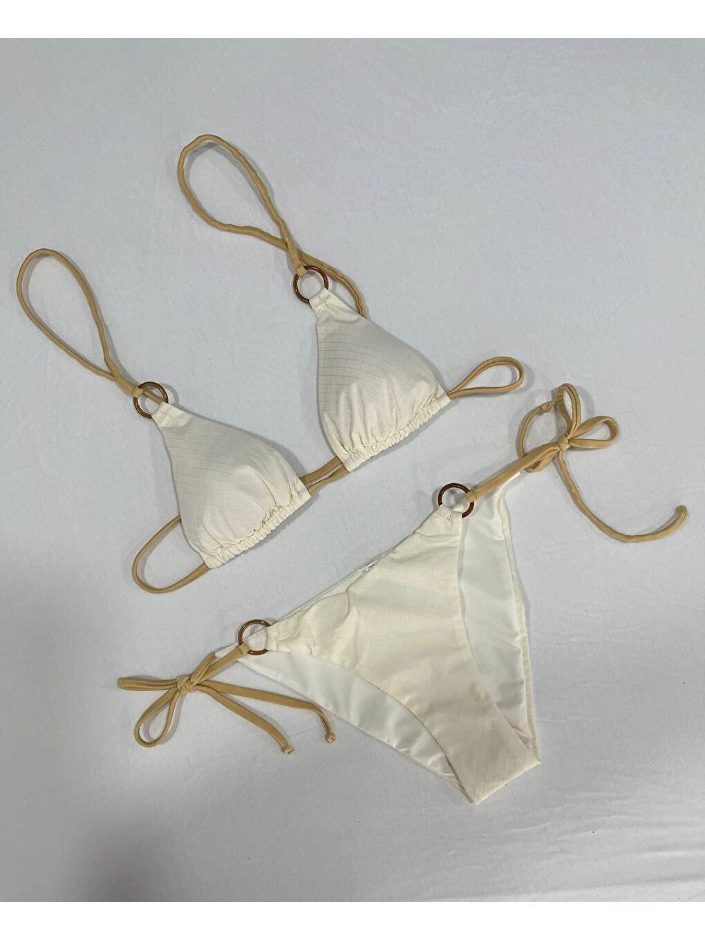 Ekru Kadın Açık Krem Halka Detaylı İp Bağlamalı Astarlı Bikini Takım HZL25S-AR1617