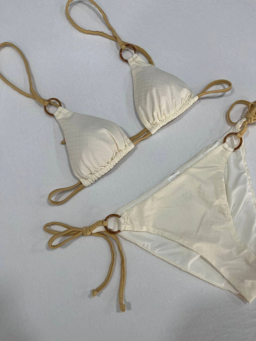 Ekru Kadın Açık Krem Halka Detaylı İp Bağlamalı Astarlı Bikini Takım HZL25S-AR1617-1