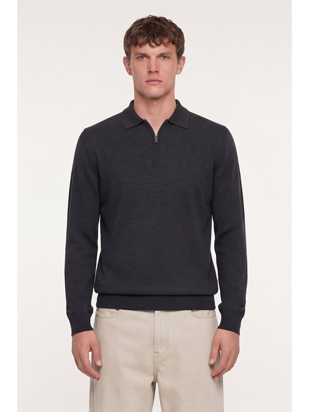 Erkek Antrasit Normal Kesim Regular Fit Yünlü Düz Fermuarlı Polo Yaka Triko Kazak