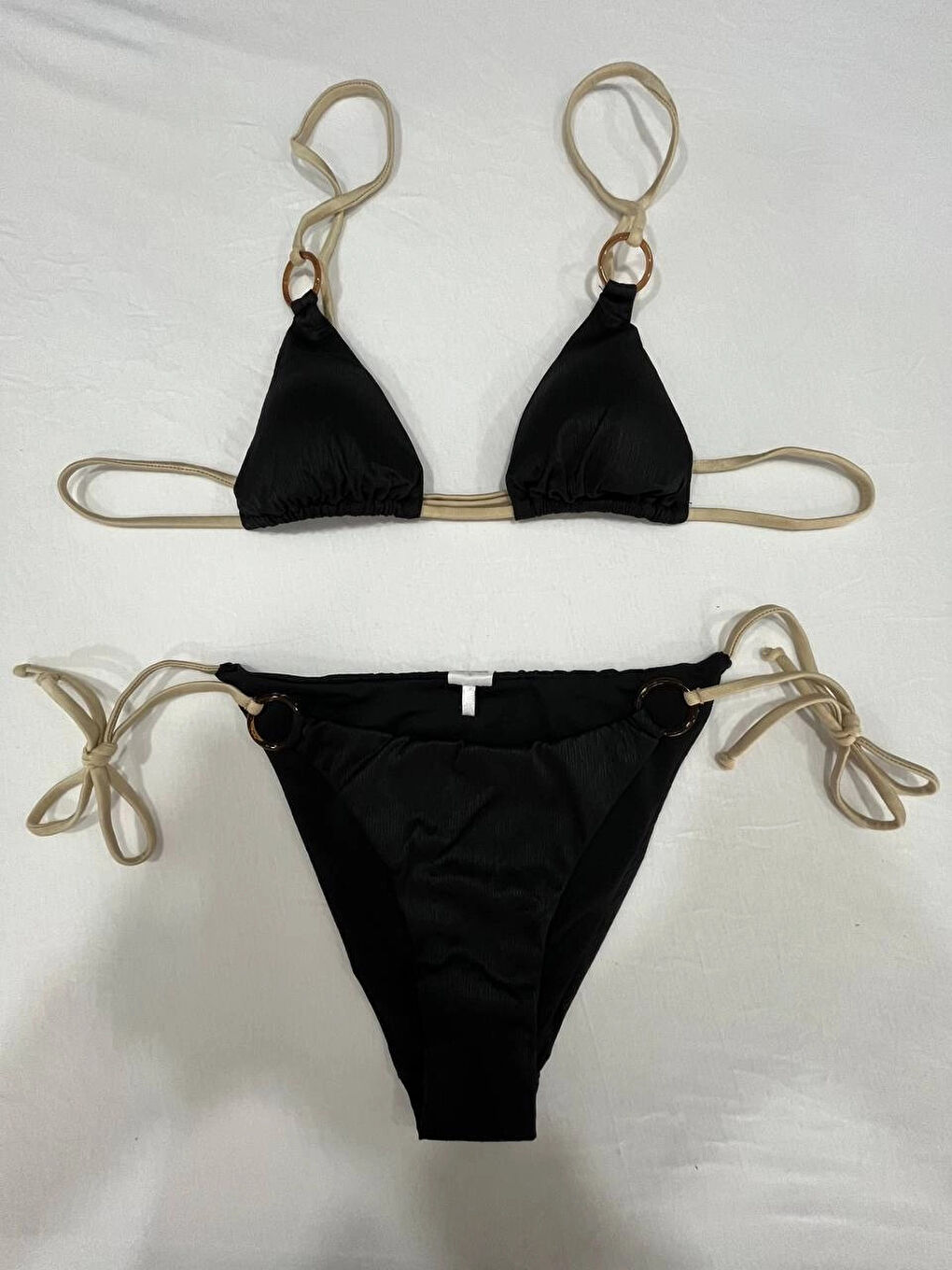 Kadın Siyah Halka Detaylı İp Bağlamalı Astarlı Bikini Takım HZL25S-AR1617-1