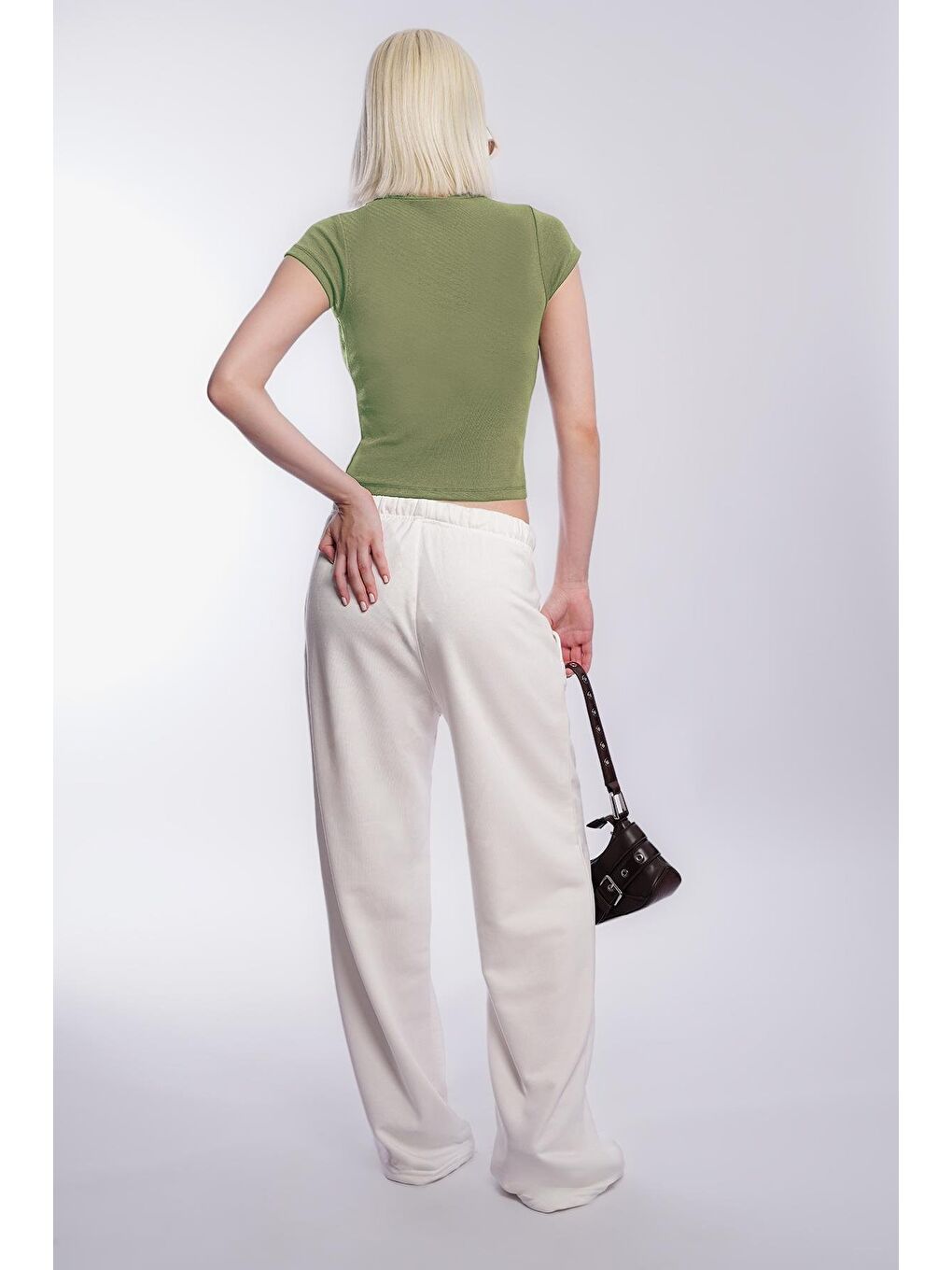 Yeşil V Yaka Basic Kadın Tişört Mg2450-2