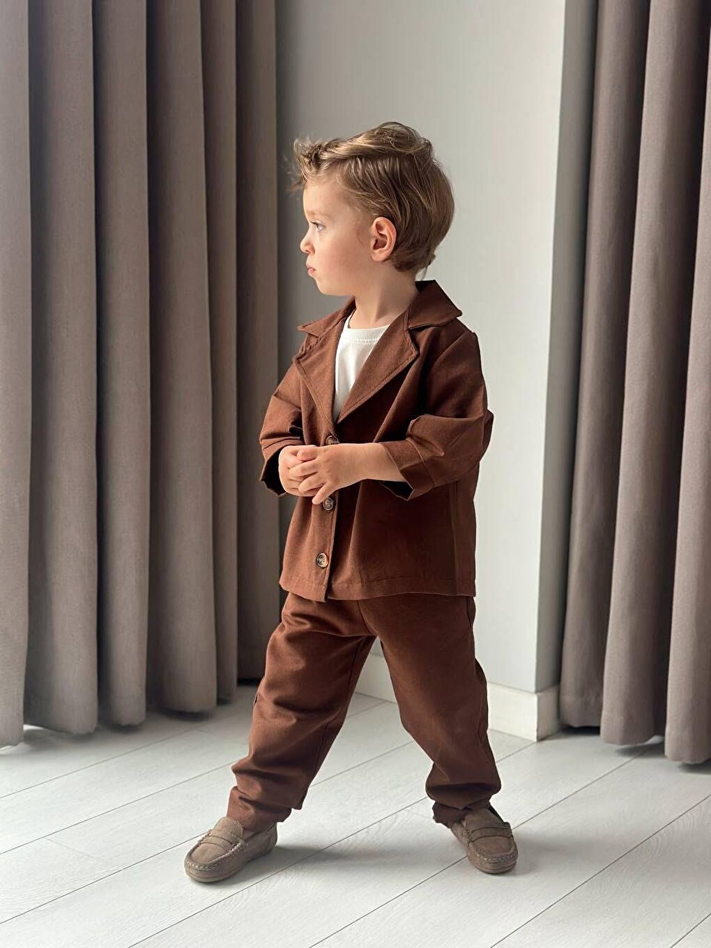 Erkek Çocuk Pamuklu Kahverengi Düğmeli Ceket Ve Pantolon Takım-6