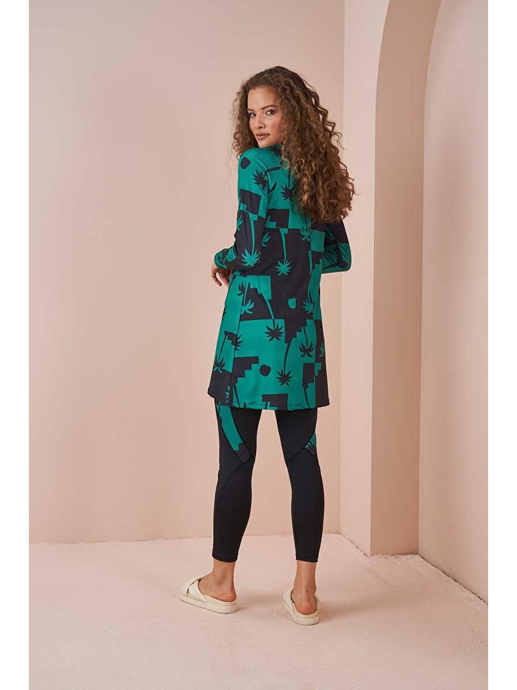 Palmiye Performans Tesettür Mayo Takımı Siyah-2