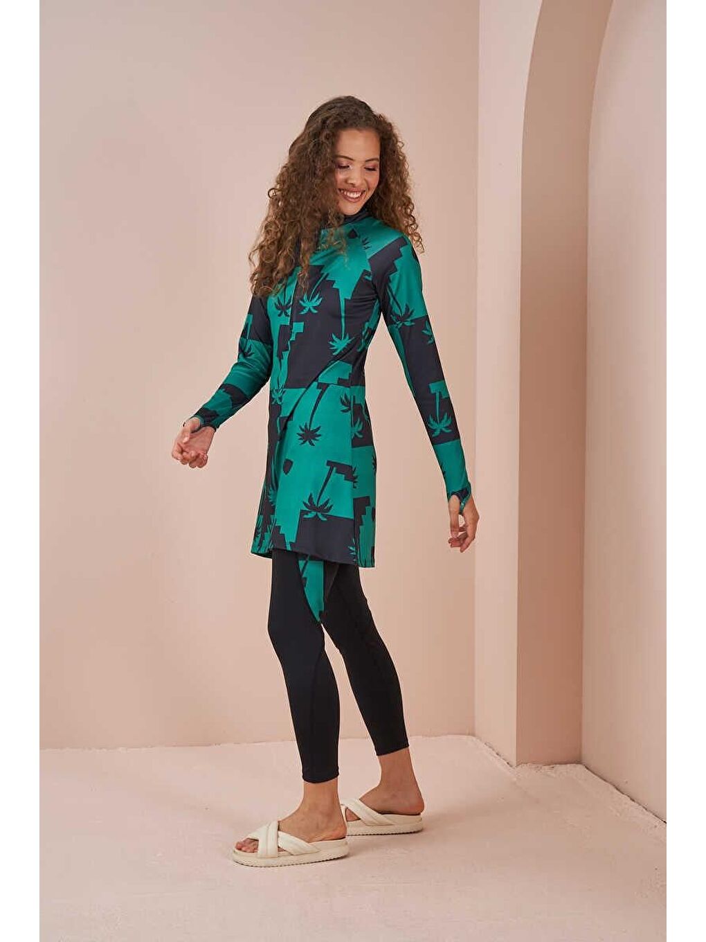 Palmiye Performans Tesettür Mayo Takımı Siyah-5