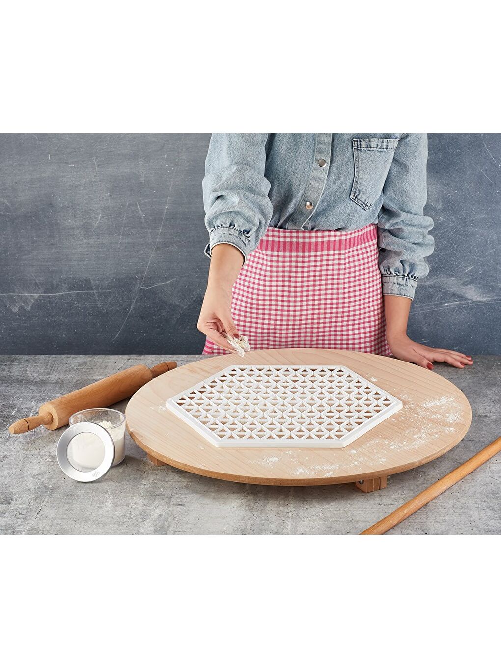 Vip Ahmet VP-089 Pratik Üçgen Mantı Kalıbı Xl 40cm Mantımatik Hamur Kesme Aparatı-5