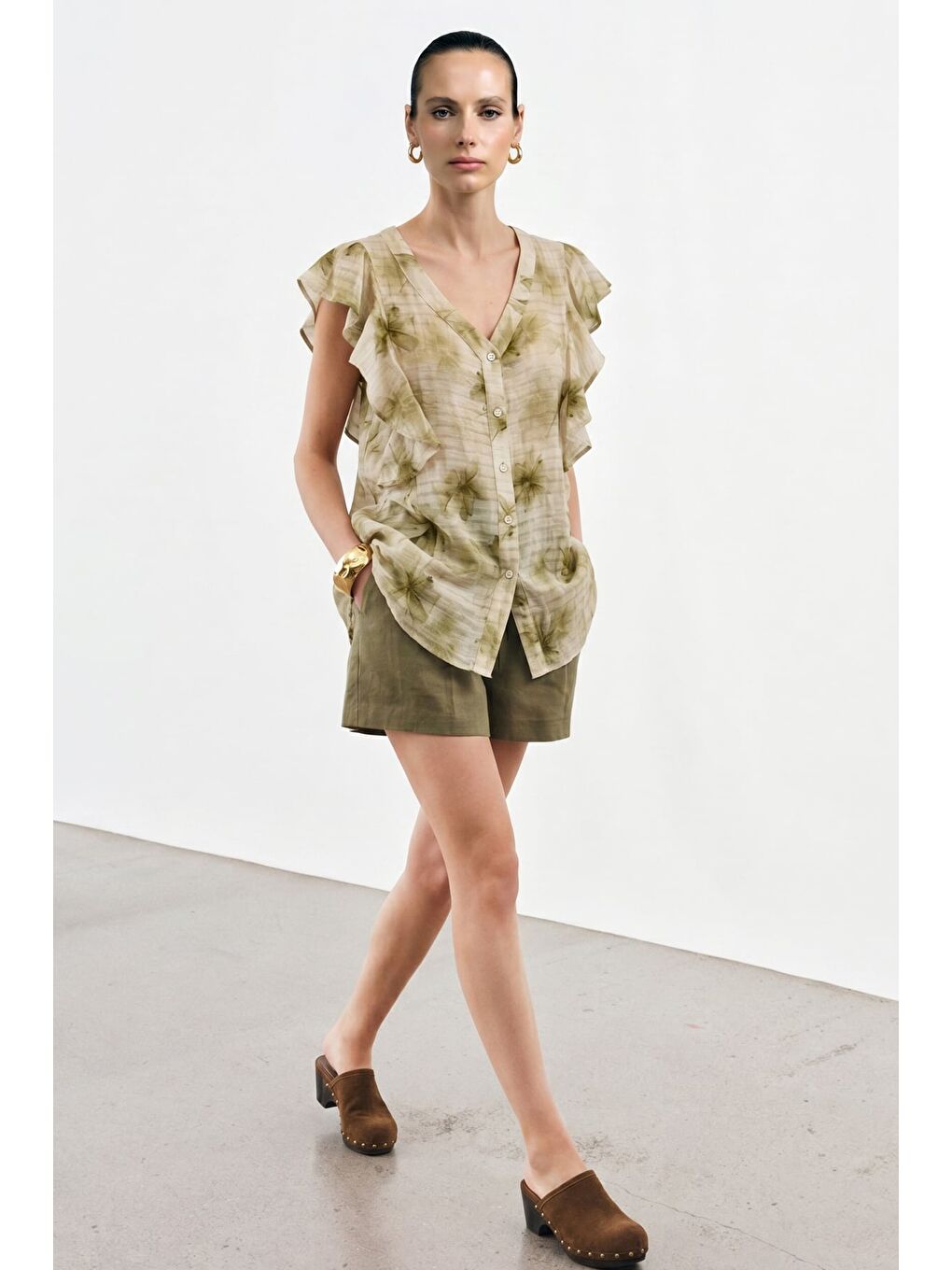 Fırfır Detaylı Gömlek - Haki