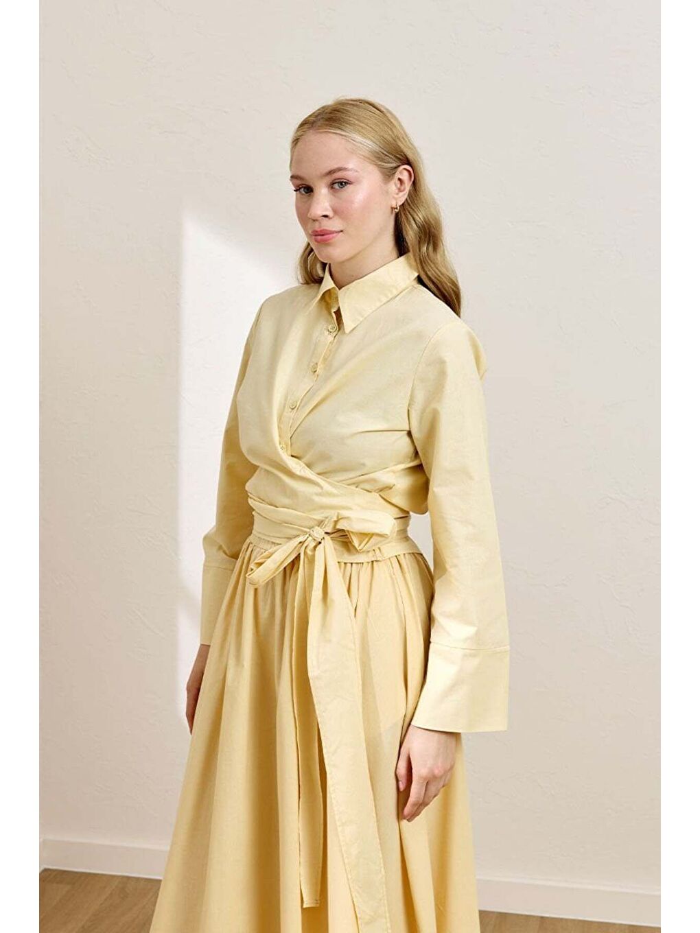 Tereyağ Sarısı Bağlamalı Gömlek-2