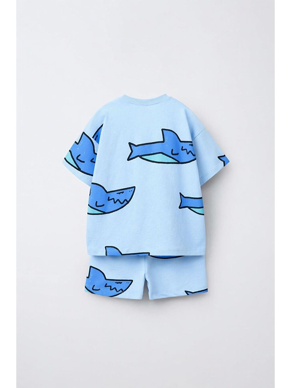 Mavi Erkek Çocuk Pamuklu Köpek Balığı Desenli T-Shirt Şort Takım-1